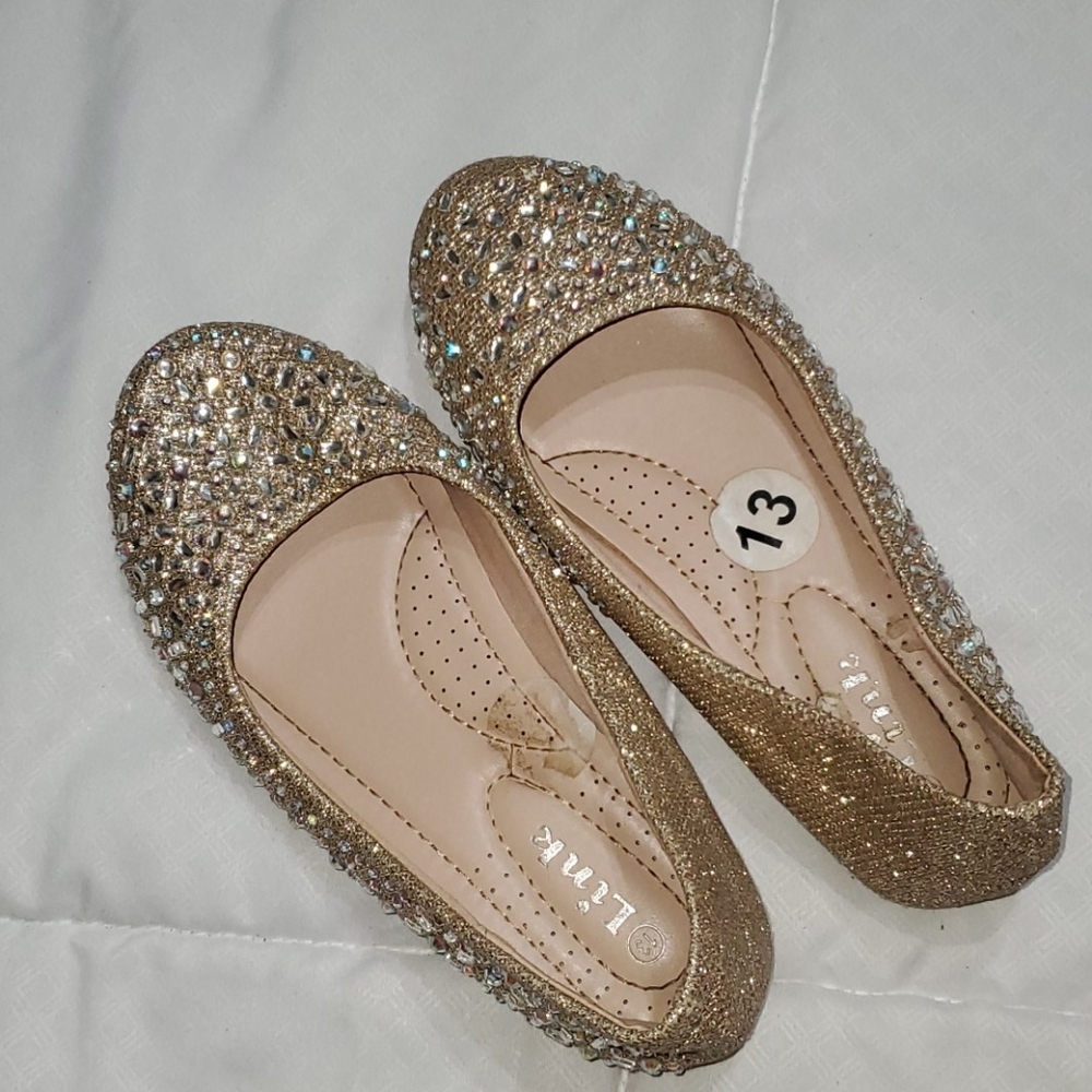 Girla sz 13 sparkle flats